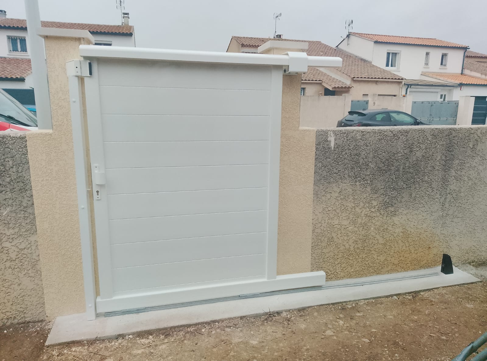 18/11/2025 pose d un ensemble portail /portillon 