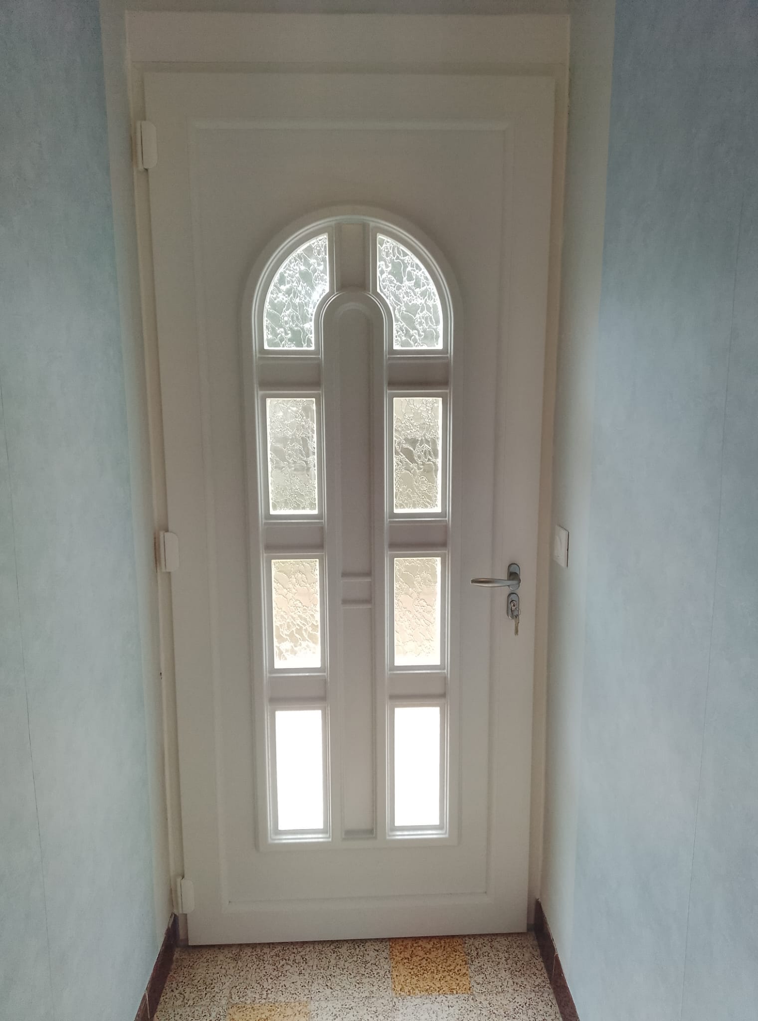 20/02/2026 REMPLACEMENT FENETRES PORTES FENETRES ET PORTE D ENTREE A PEZENAS 